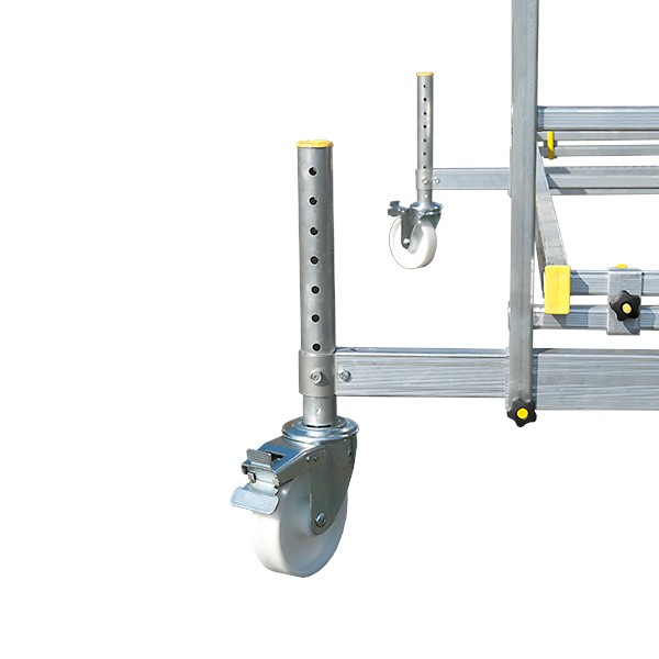 Détail des roues de 160 mm sur chandelles sur traverse 